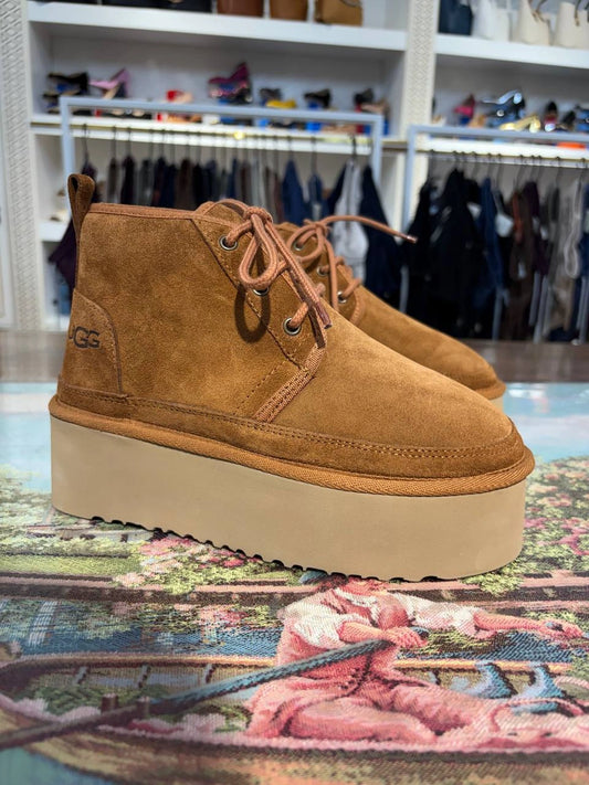 UGG